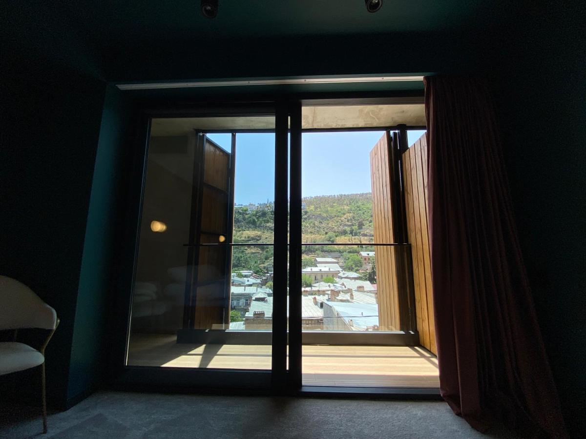 Otel About Sololaki 4*